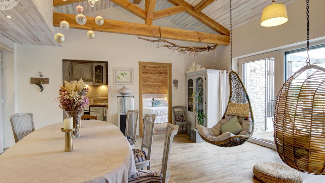 Photo of Others in Champoly