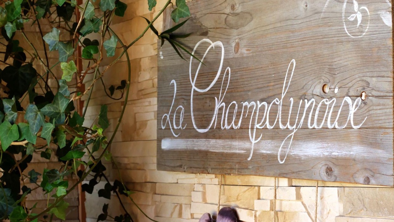 Photo of Outdoor in Champoly