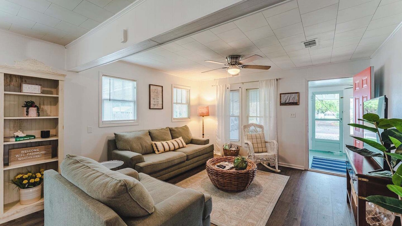 Photo of Livingroom in Port St. Joe