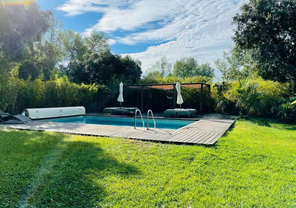 Photo of Outdoor in Aubais