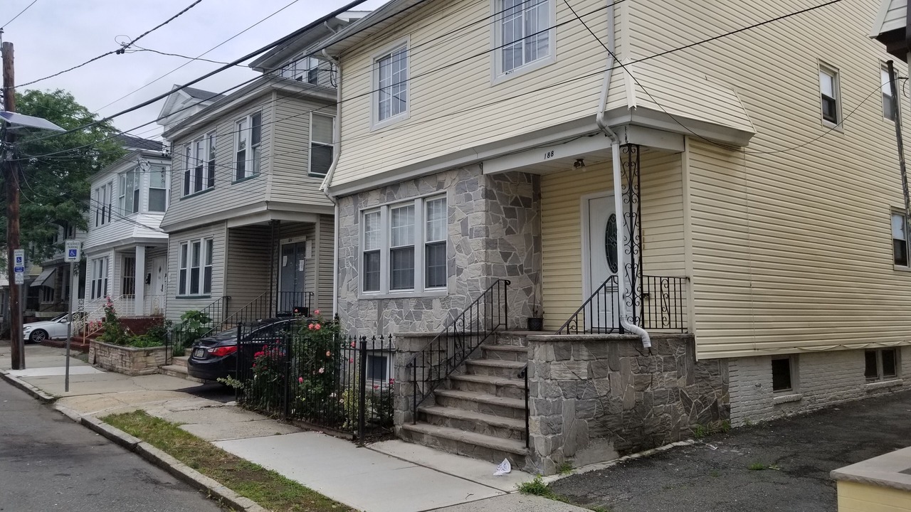 Photo of Outdoor in Weequahic