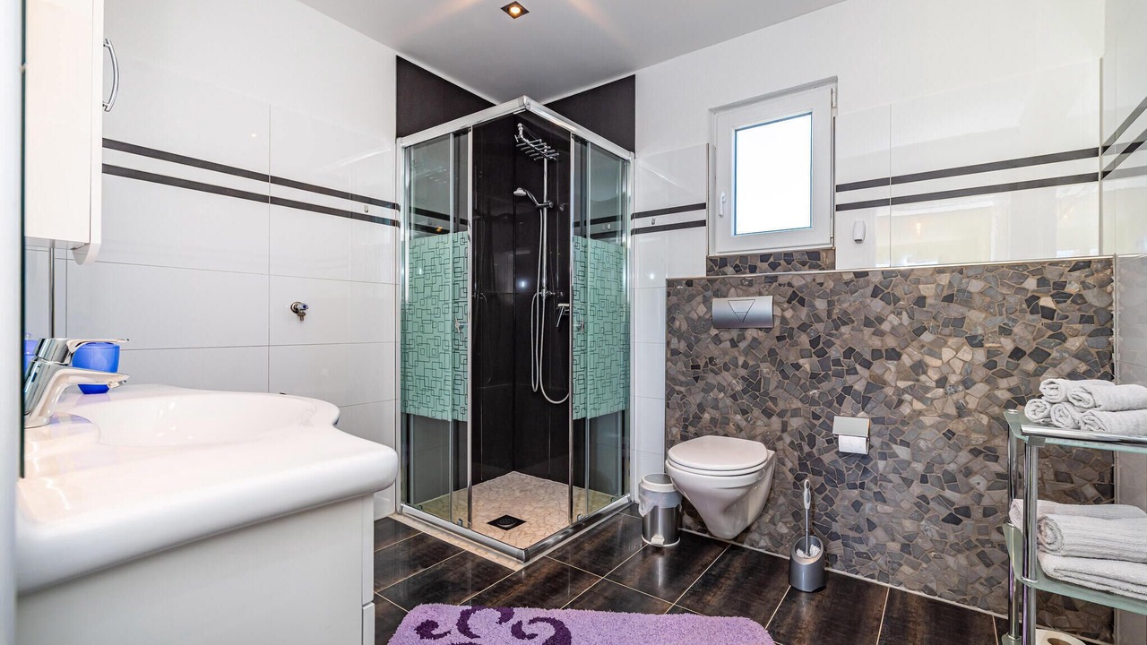 Photo of Bathroom in Gornji Karin