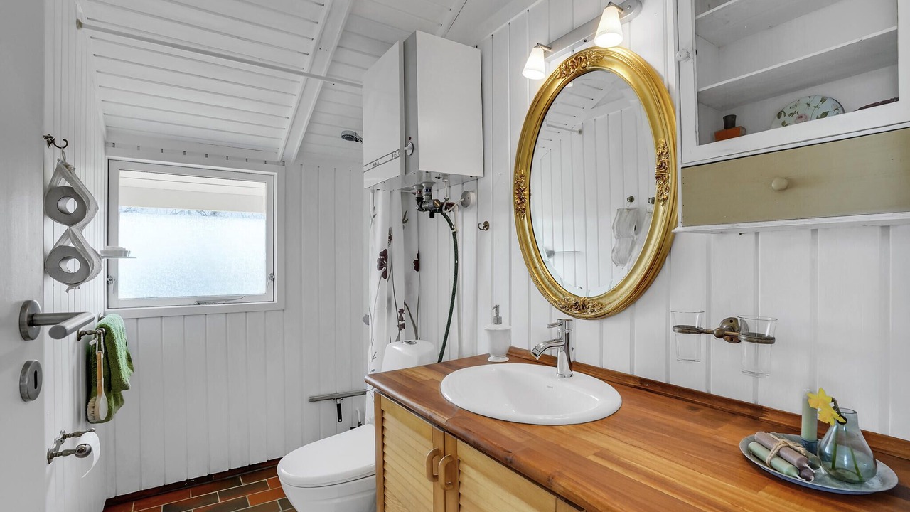 Photo of Bathroom in Floutrup
