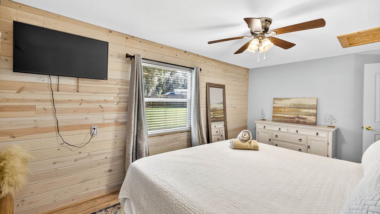 Photo of Bedroom in Bushnell