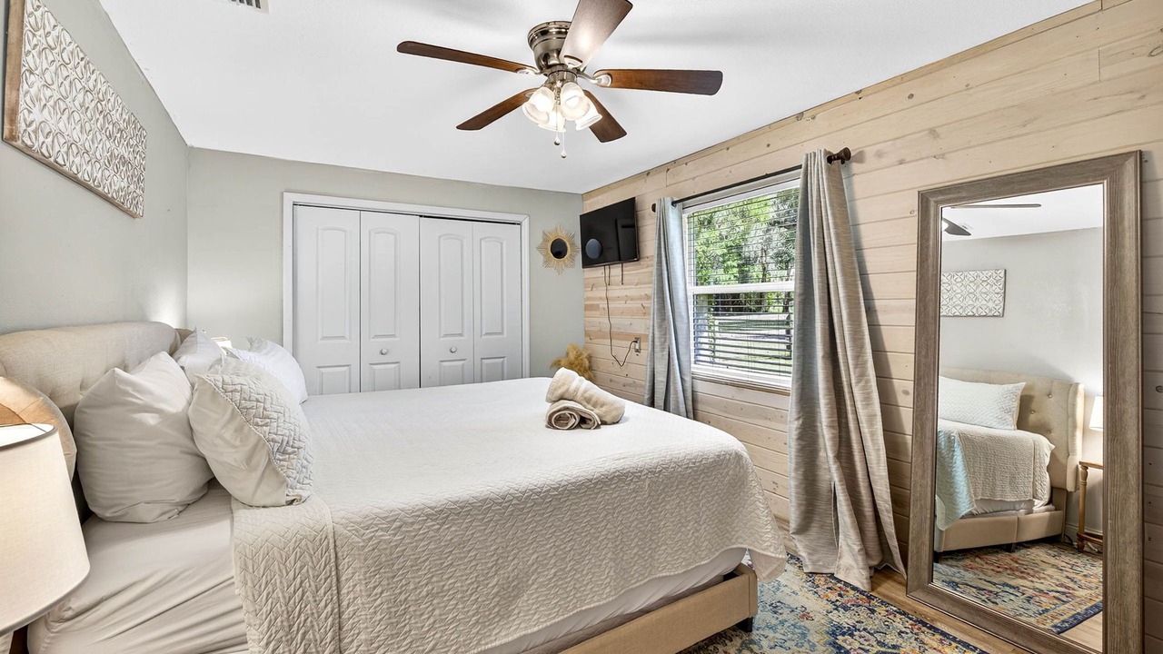 Photo of Bedroom in Bushnell