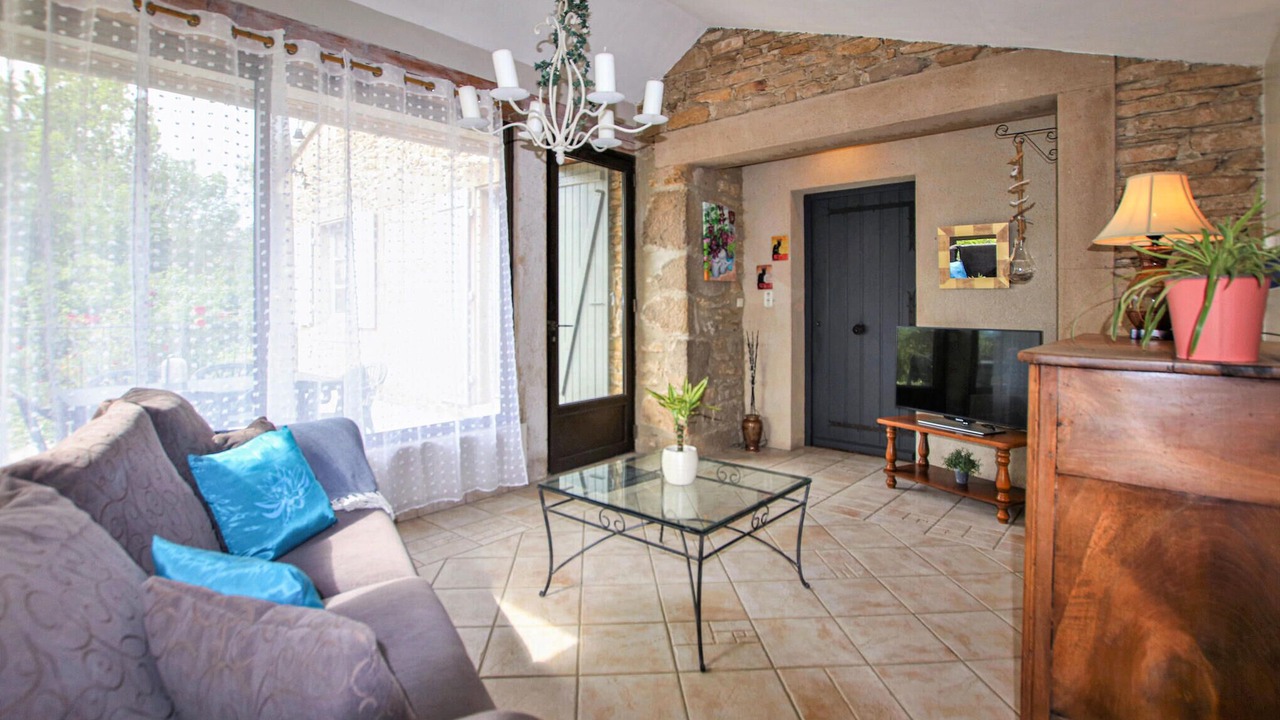 Photo of Bedroom in Montoison