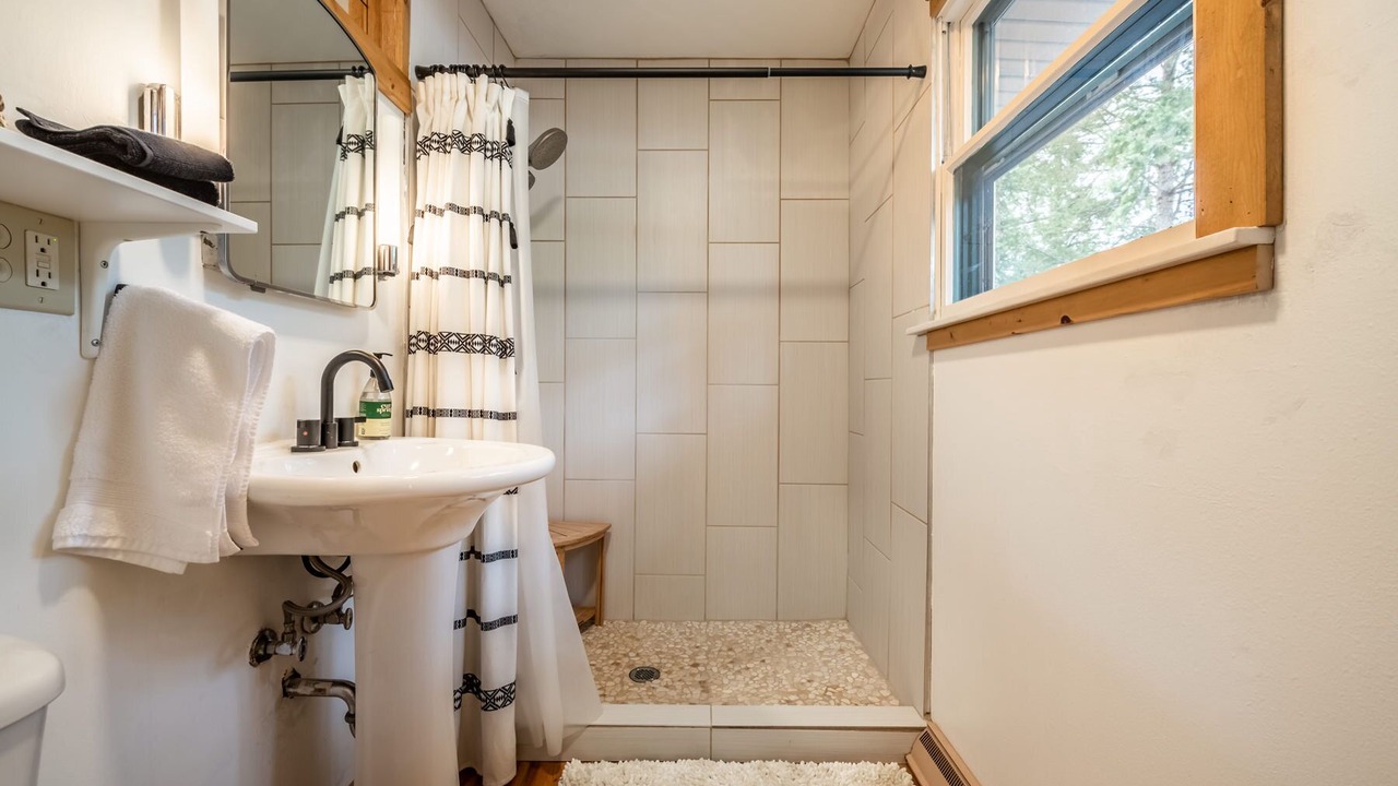 Photo of Bathroom in Cascade-Chipita Park
