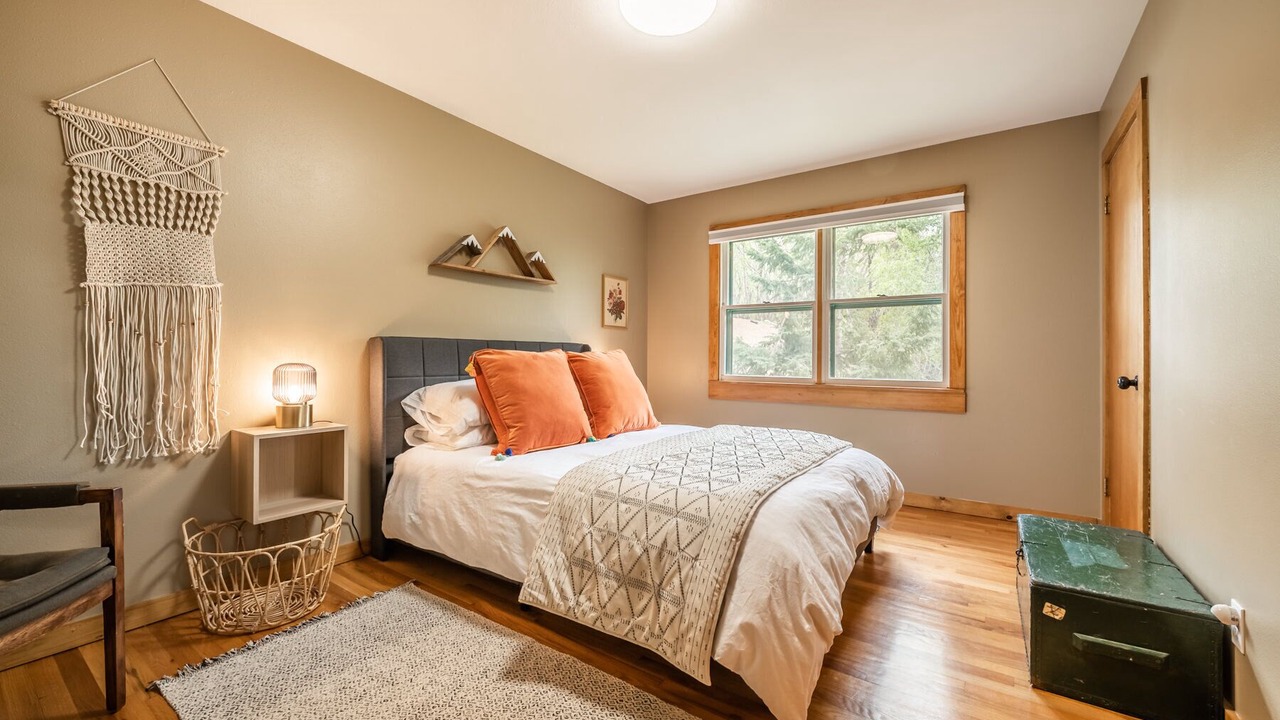 Photo of Bedroom in Cascade-Chipita Park