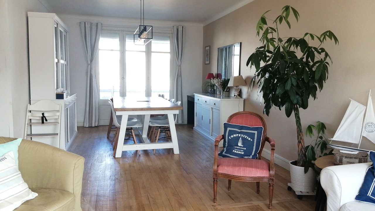 Photo of Livingroom in Saint-Nazaire