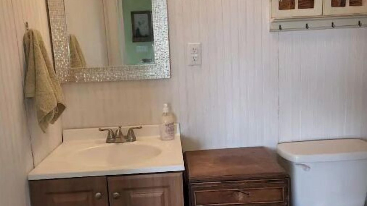 Photo of Bathroom in Big Sandy