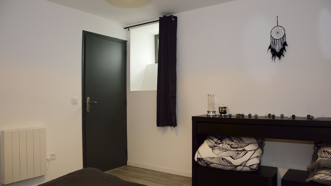 Photo of Bedroom in Brelevenez