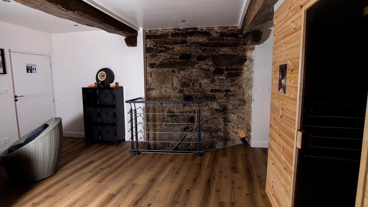 Photo of Others in Brelevenez