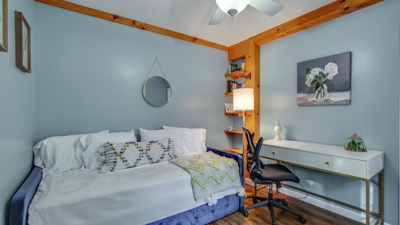 Photo of Bedroom in West Rutland