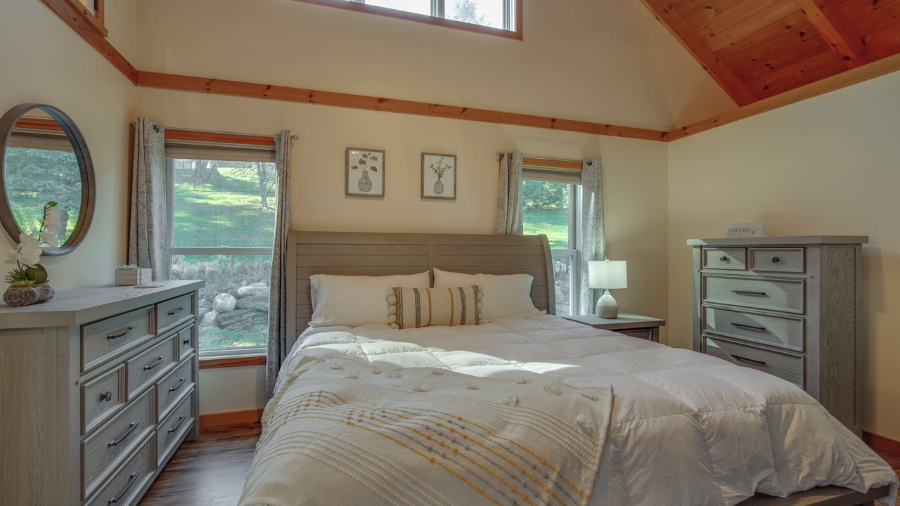 Photo of Bedroom in West Rutland