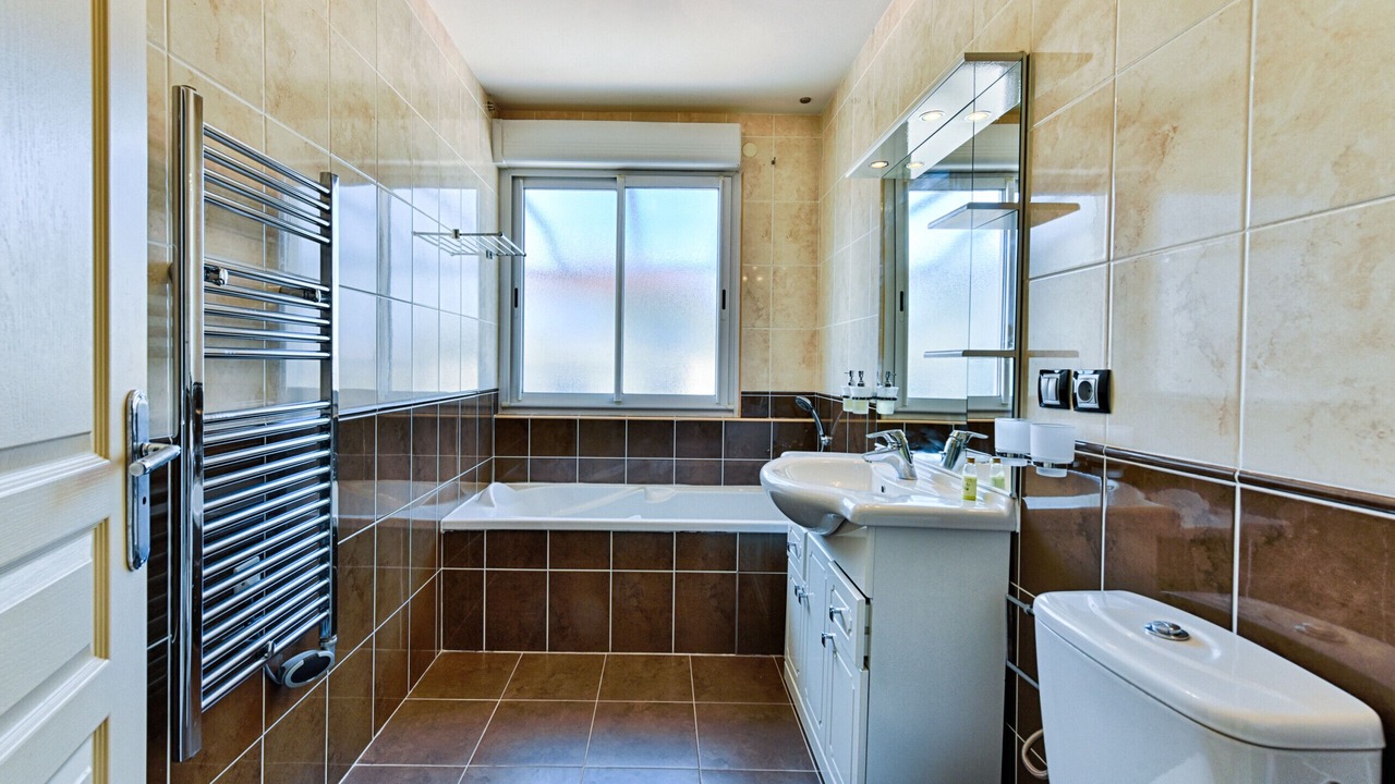 Photo of Bathroom in Caucade
