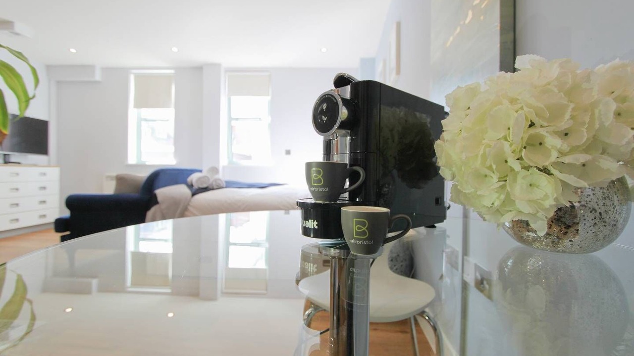 Photo of Bedroom in Bristol Floating Harbour