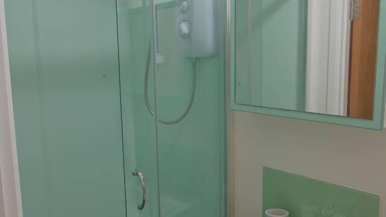 Photo of Bathroom in Bristol Floating Harbour