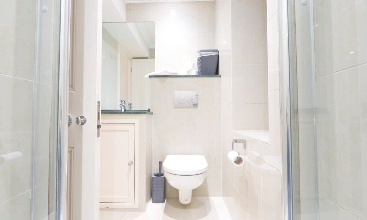 Photo of Bathroom in Clifton