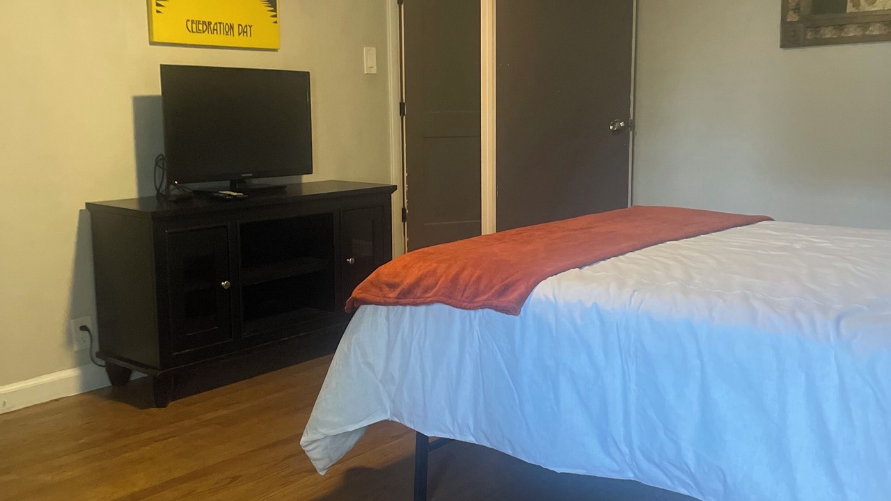 Photo of Bedroom in Summerville