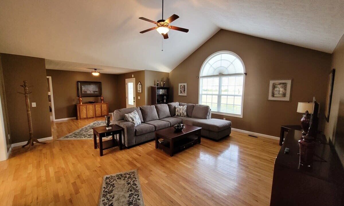Photo of Livingroom in Baxter