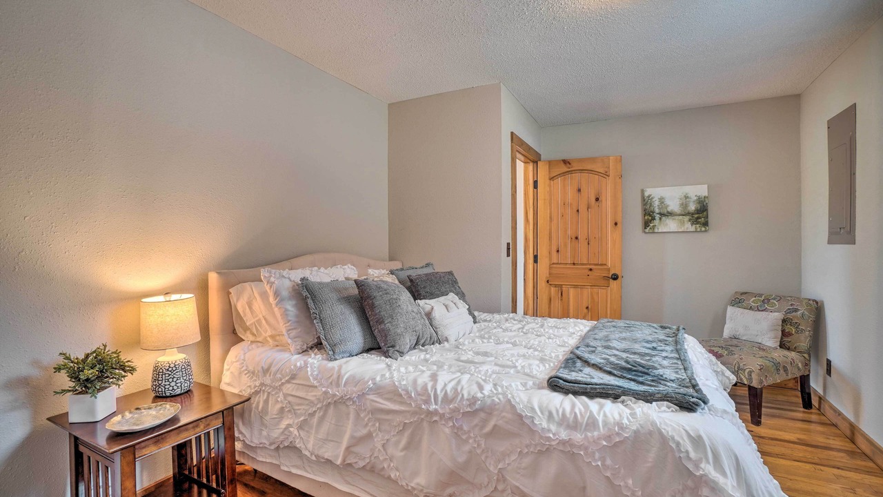 Photo of Others in Shell Knob