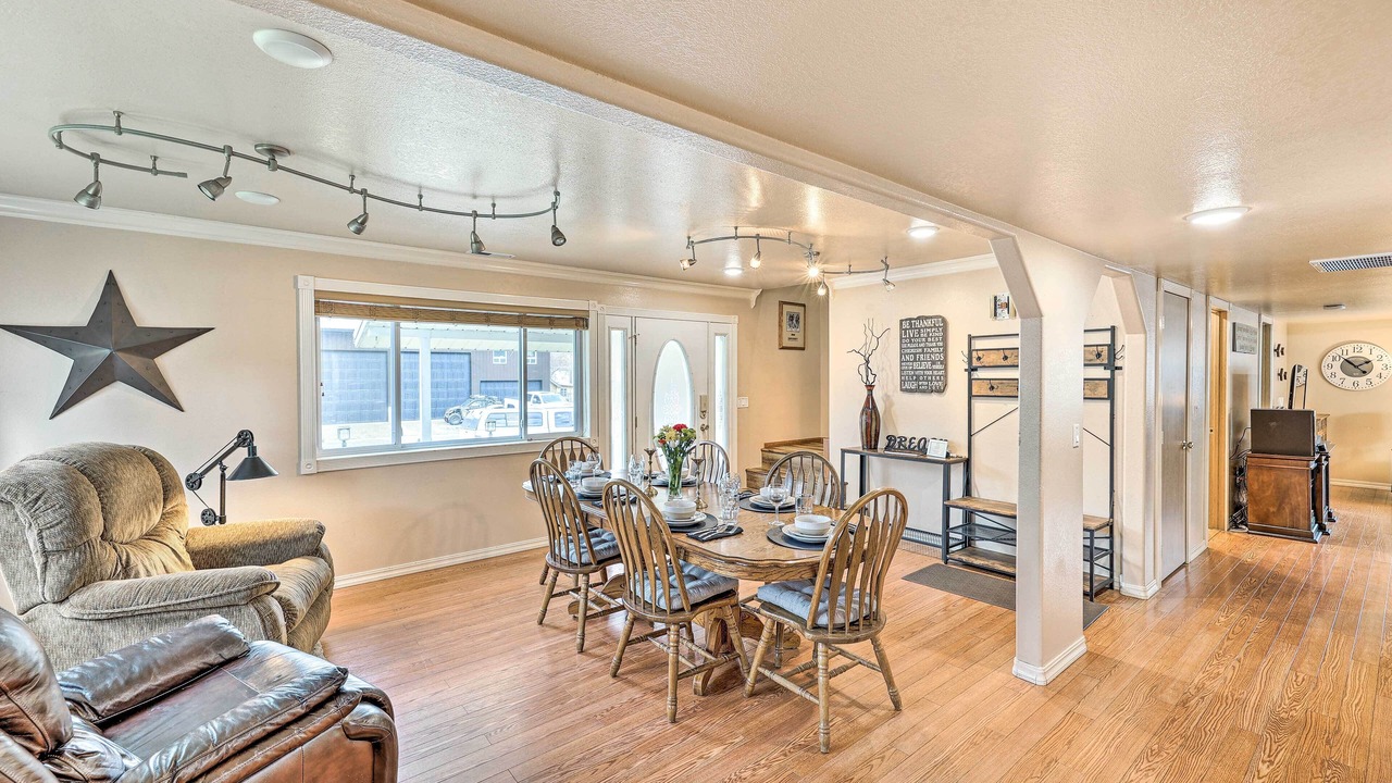 Photo of Others in Fenn