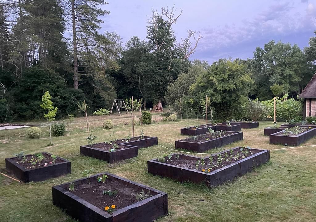 Photo of Outdoor in Isdes