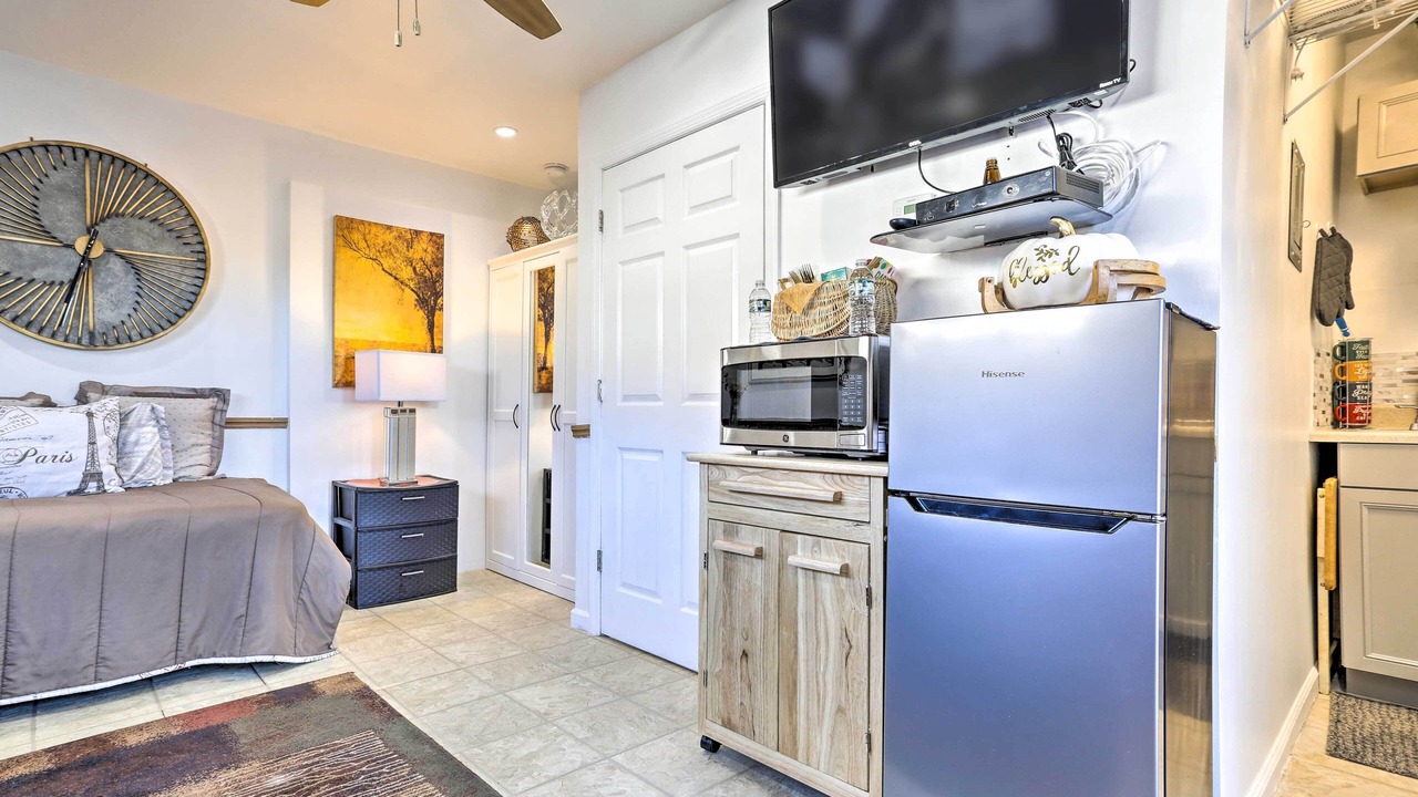 Photo of Others in Elmont