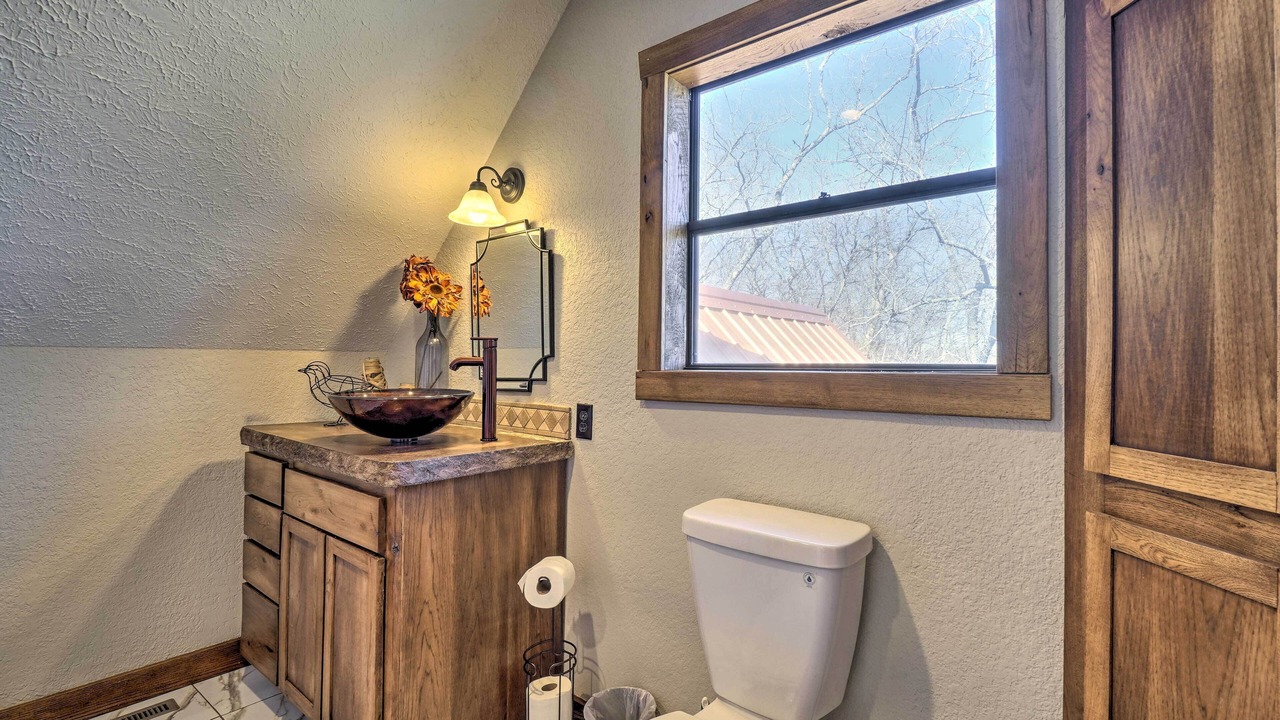 Photo of Bathroom in Shell Knob