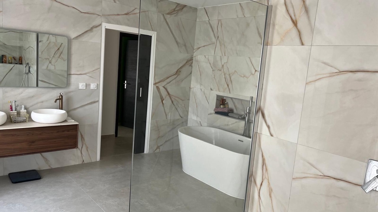 Photo of Bathroom in Quartier des Espesses