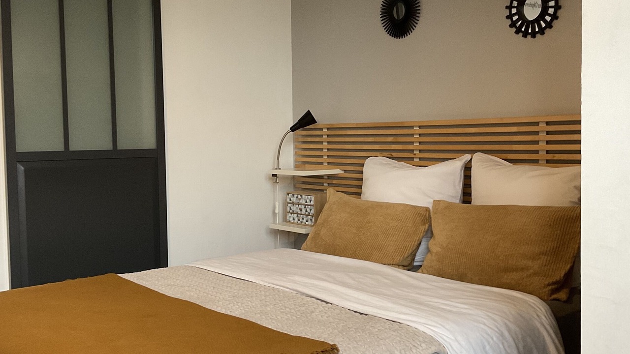 Photo of Bedroom in Port-en-Bessin-Huppain