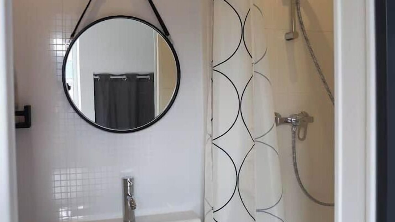 Photo of Bathroom in Port-en-Bessin-Huppain