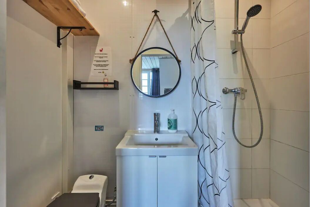 Photo of Bathroom in Port-en-Bessin-Huppain