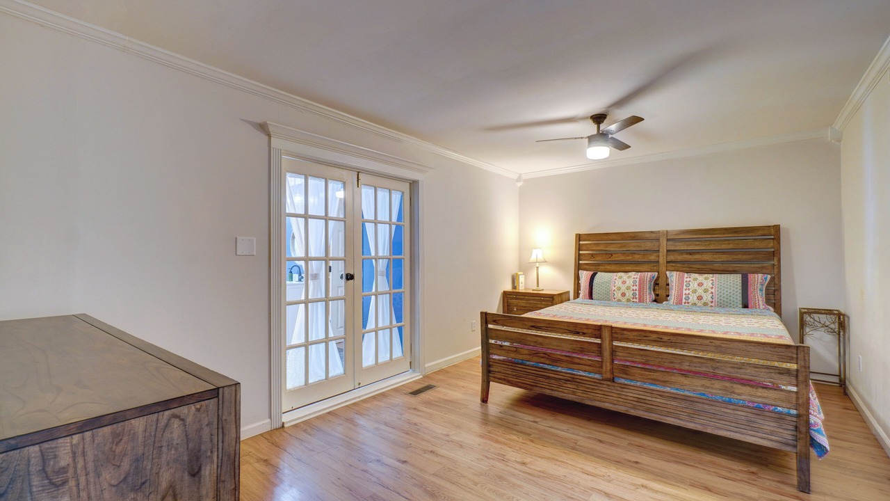 Photo of Bedroom in Louisville