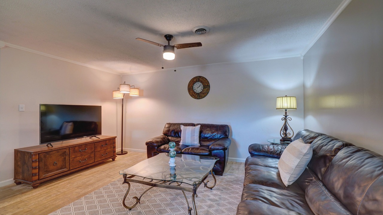 Photo of Livingroom in Louisville