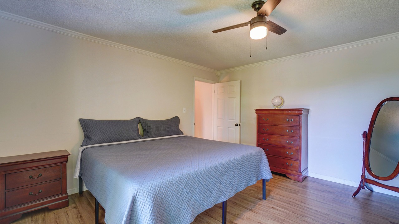 Photo of Bedroom in Louisville