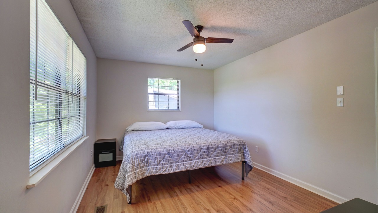 Photo of Bedroom in Louisville