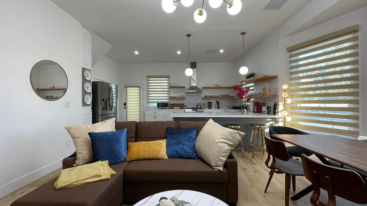 Photo of Livingroom in Old Pasadena