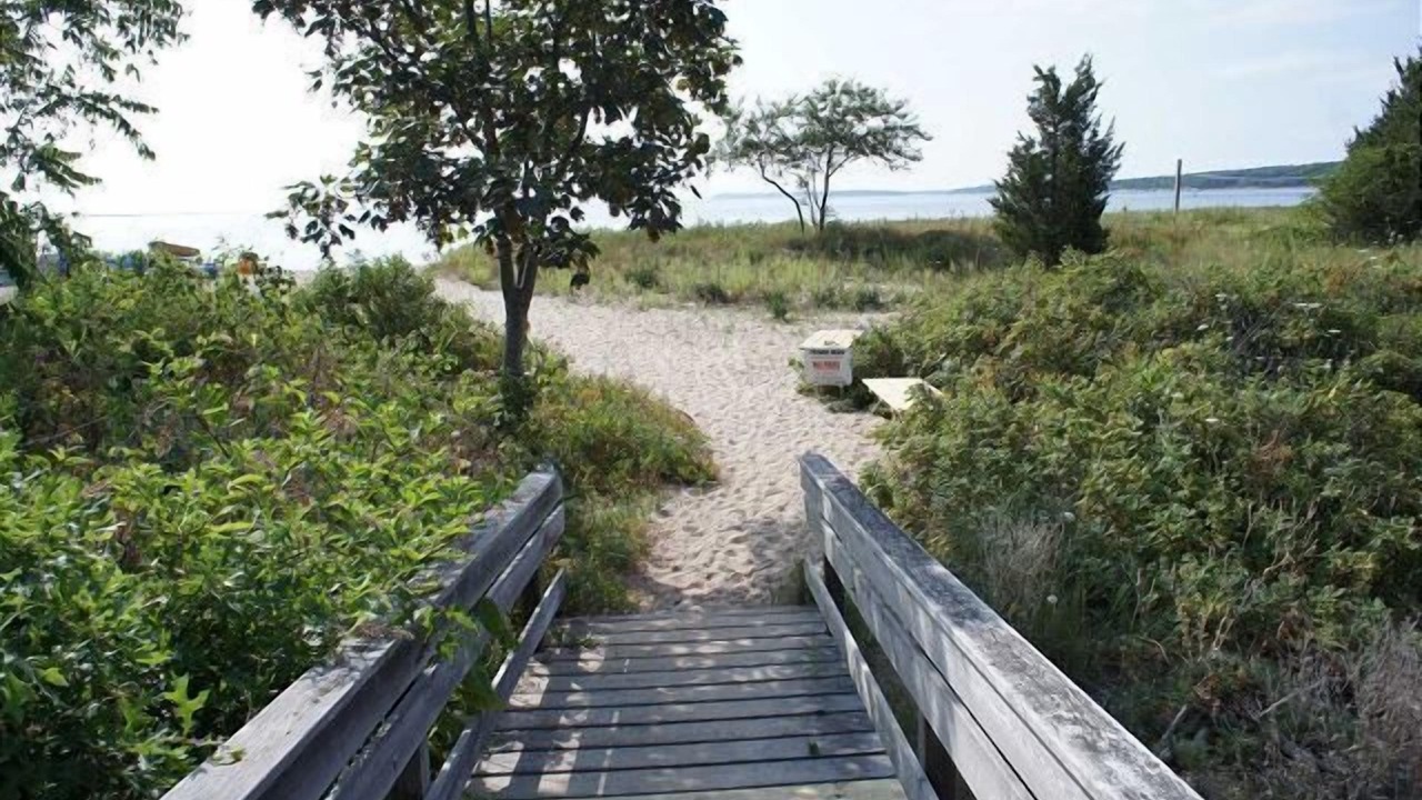 Photo of Others in East Marion