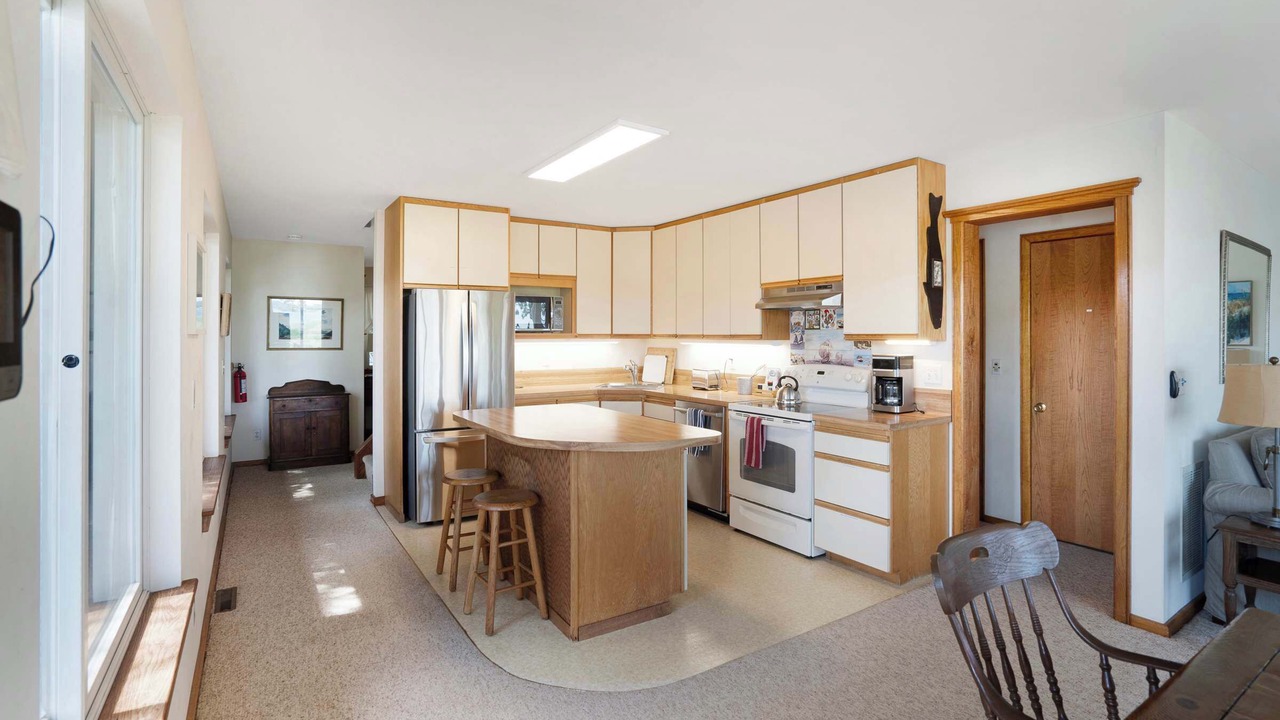 Photo of Others in East Marion