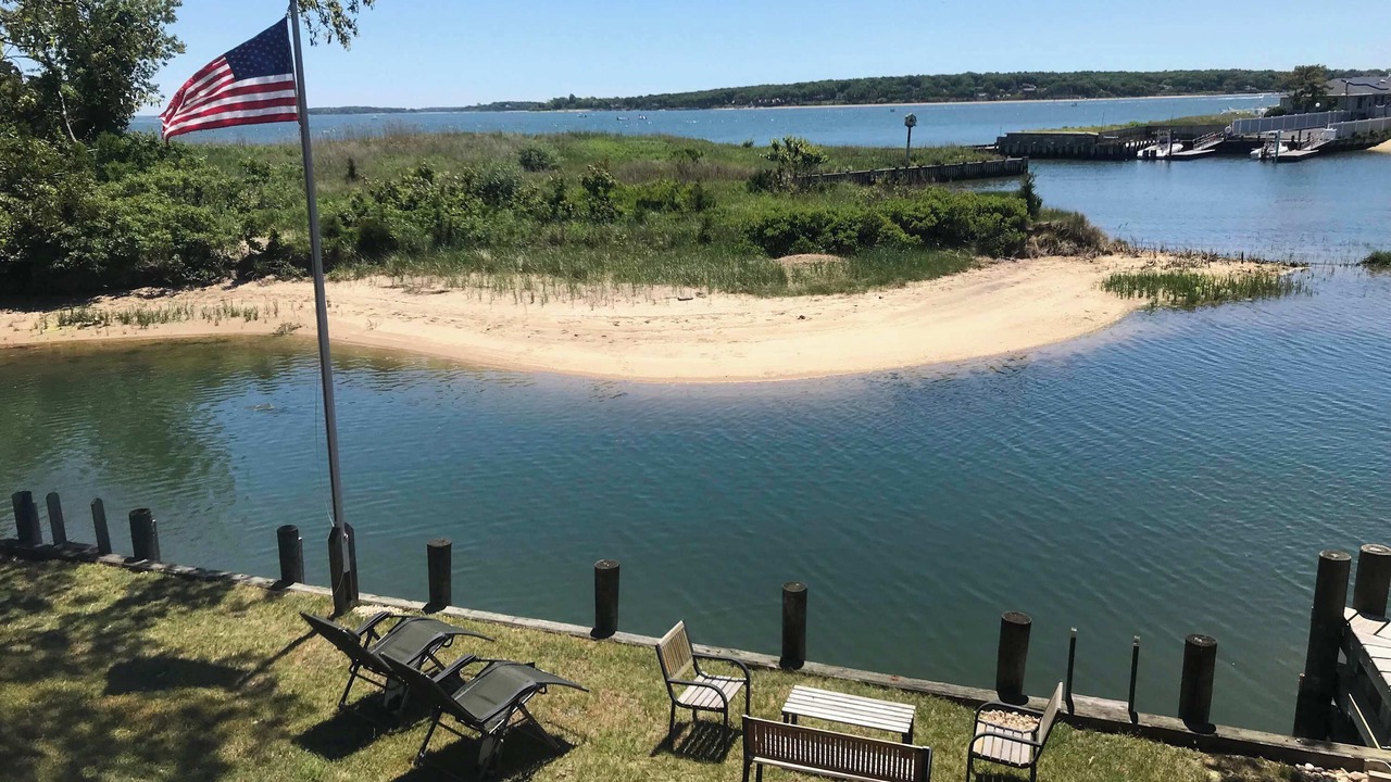 Photo of Outdoor in East Marion