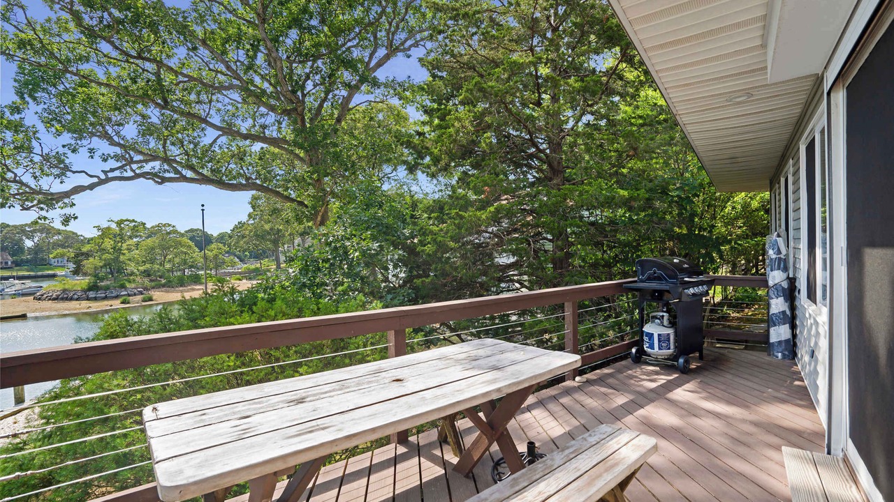 Photo of Outdoor in East Marion