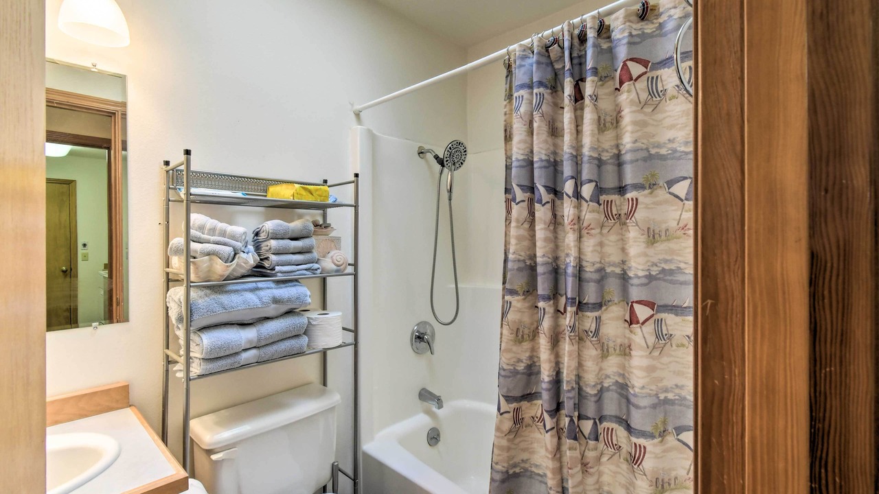 Photo of Bathroom in Ocean Park