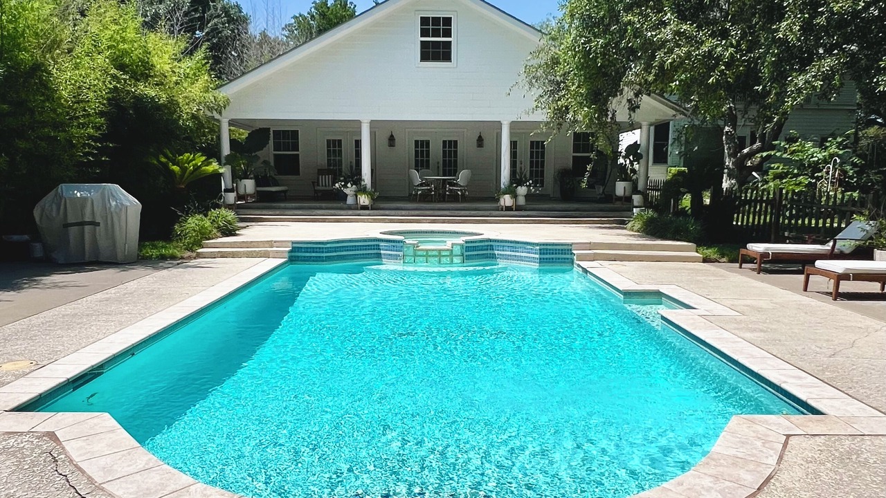 Photo of Outdoor in Gonzales