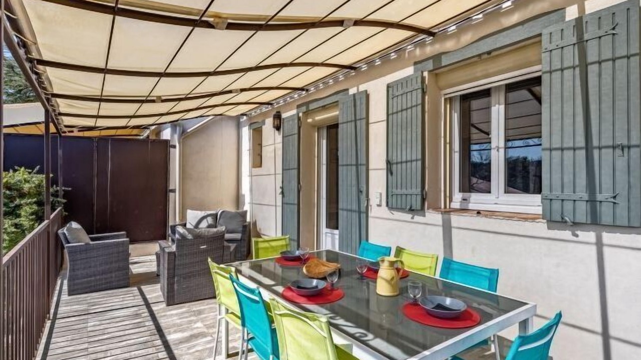 Photo of Others in Rustrel