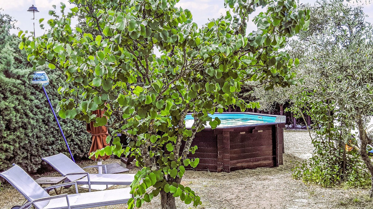 Photo of Outdoor in Rustrel