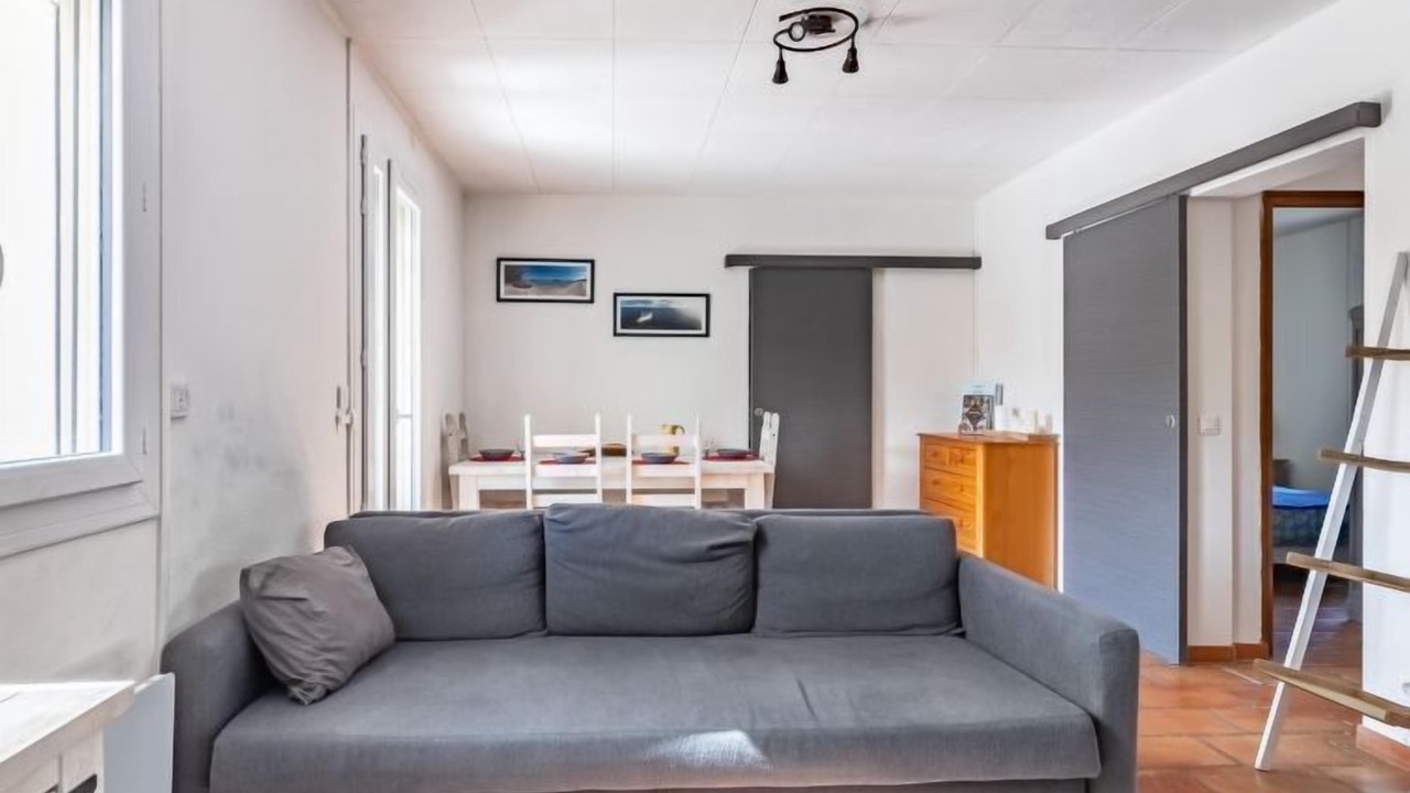 Photo of Livingroom in Rustrel