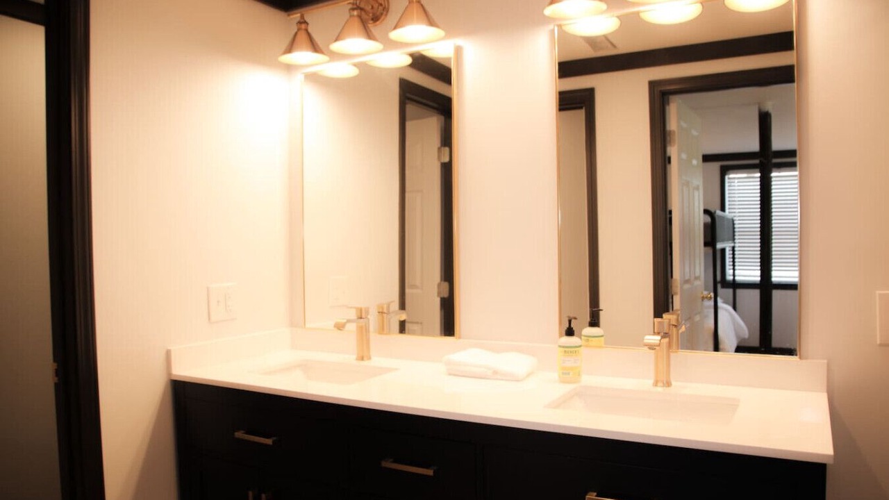 Photo of Bathroom in Leesburg