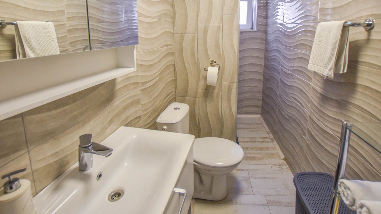 Photo of Bathroom in Kali