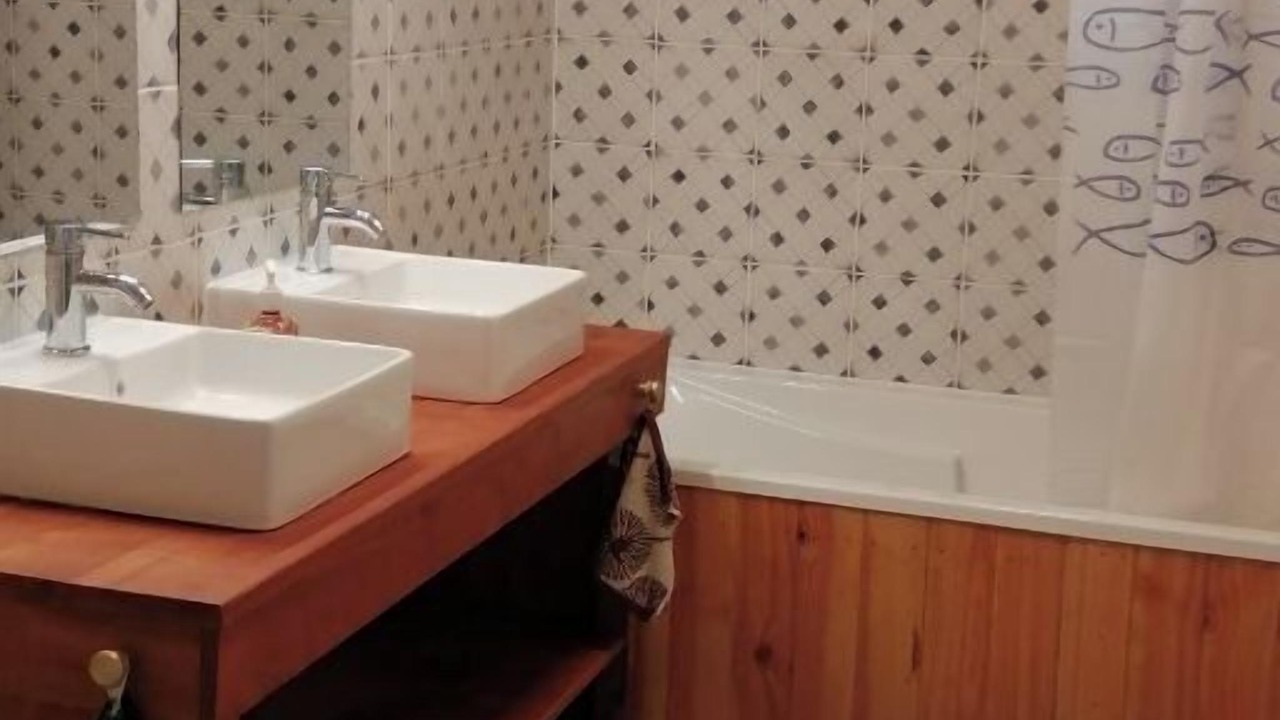 Photo of Bathroom in Cazals